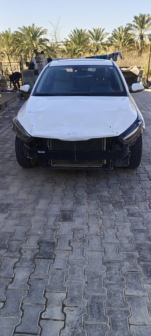 السلام عليكم  السعر116 او بيها مجال  الله يكفيكم الشر تعرضت الحادث بسيط سيارة شوف العين نقصها دعاميه ولايتاتها يشتغلن مابيهن شي بس مكسرات من فوك او بدنه والبنيد تريد تبدله تريد ترجعه بارد

للبيع‏‪ Kia K3  

موديل 2024 

السياره بعدها زيرو ماشية 50 الف

رقم اربيل / تجميع

فول مواصفات / باقي المواصفات معروفة 

محرك  1500 تنفس طبيعي دبل نوزل 

العنوان البصرة/ ابو الخصيب 
للاستفسار/ تصال  *********** البصرة, العراق
