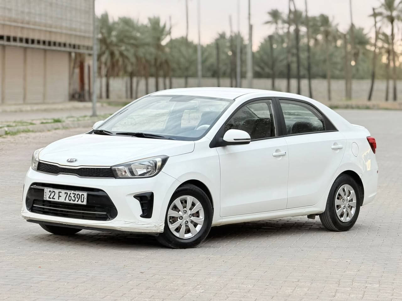 سلام عليكم
*********** 
كيا بيجاس  
موديل :2020 
سعره 115 ورقه وبي مجال بسيط
المحرّك: 1400  (4 سلندر)
كير اوتماتيك
- نوافذ كهربائي
   •حساسات خلفية 
 نظام ABS لمنع انغلاق المكابح
 •تحكم استيرن
•نضامUSB
•نضام بلوتوث 
•نضام AUX
•مرايات كهربائية 
•مانع انزلاق 
———
•كير محرك بشرط
•تخم تاير جديد 
•باتري جديد 
•حداديه جديدة
•ماشية 122 الف
مكان سياره ديالى قضاء خانقين
