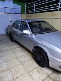 كامري ١٩٩٥ • رقم نجف • محرك ٢٥٠٠