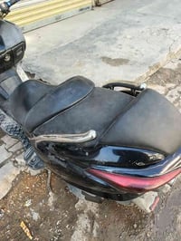 دراجه فورزا للبيع  بيها شغلة بس تشيل ايدك من البنازين تطفه الي يريد يت...