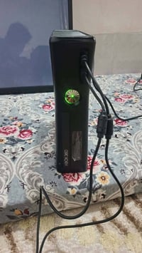 اكس بوكس ٣٦٠ • ٢٥ لعبة • ٤ ذراع