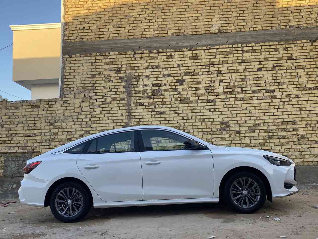 السلام عليكم
MG,GT.1800
2025"
ماشية 7 الاف
فول مواصفات للاخير
كامرة 360
 فتحة سقف
 صندوق كهرباء
بصمة دخول ذكي
 شاشة كبيرة
حساسات خلفي امامي
مري شفط
تبريد قطعتين
كير 8 نمر 
كشنات جلد
وبعد مواصفات هواي
كفالة عامة
رقم اربيل -مكان السيارة نجف
السعر122$
للاستفسار ***********
