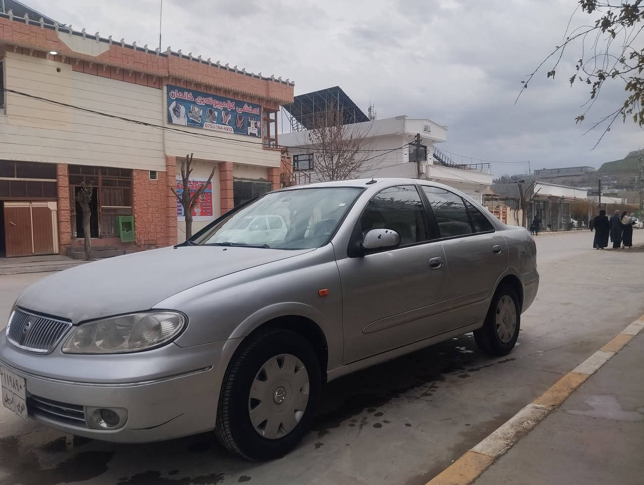 سەرتا بەناوی خوای گەورە نیسان سەنی مۆدێل 2009 کەلەو کۆنتڕۆل مەکینە ڕەشی سۆپەر مەرخوب بێ بۆیاخ پێشوو پشت کەپسە سەنەوی بەسر چووە تەحویلوو غرامە بەشەرت سیعر 86گەڵا لەخزمەت هەموو لایک داین *********** حلبجة, السليمانية
