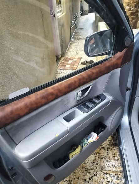 اللهم صل على محمد واله الاطهار..
السلام عليكم...
سورنتو ٢٠٠٧ وارد امريكي ضربتها الجاملق الخلفي فوق قبق البانزين واصلهةللتكمه ومعمرينهاوبيها قطع صبغ بس انه ابيع عام سنويه ل٢٩ وادخله هزة ..گير ومكينه بحاله جيدة وتبريد فول بطاريه جديدة والحدادة جديدة وشاشه وكامرة مكينه فيفيتي فيشتين المرغوب السعر ٧٥ بيع اومراوس بأقل منها..
العنوان ..بصرة قضاء الهارثه رقم المبايل ***********
