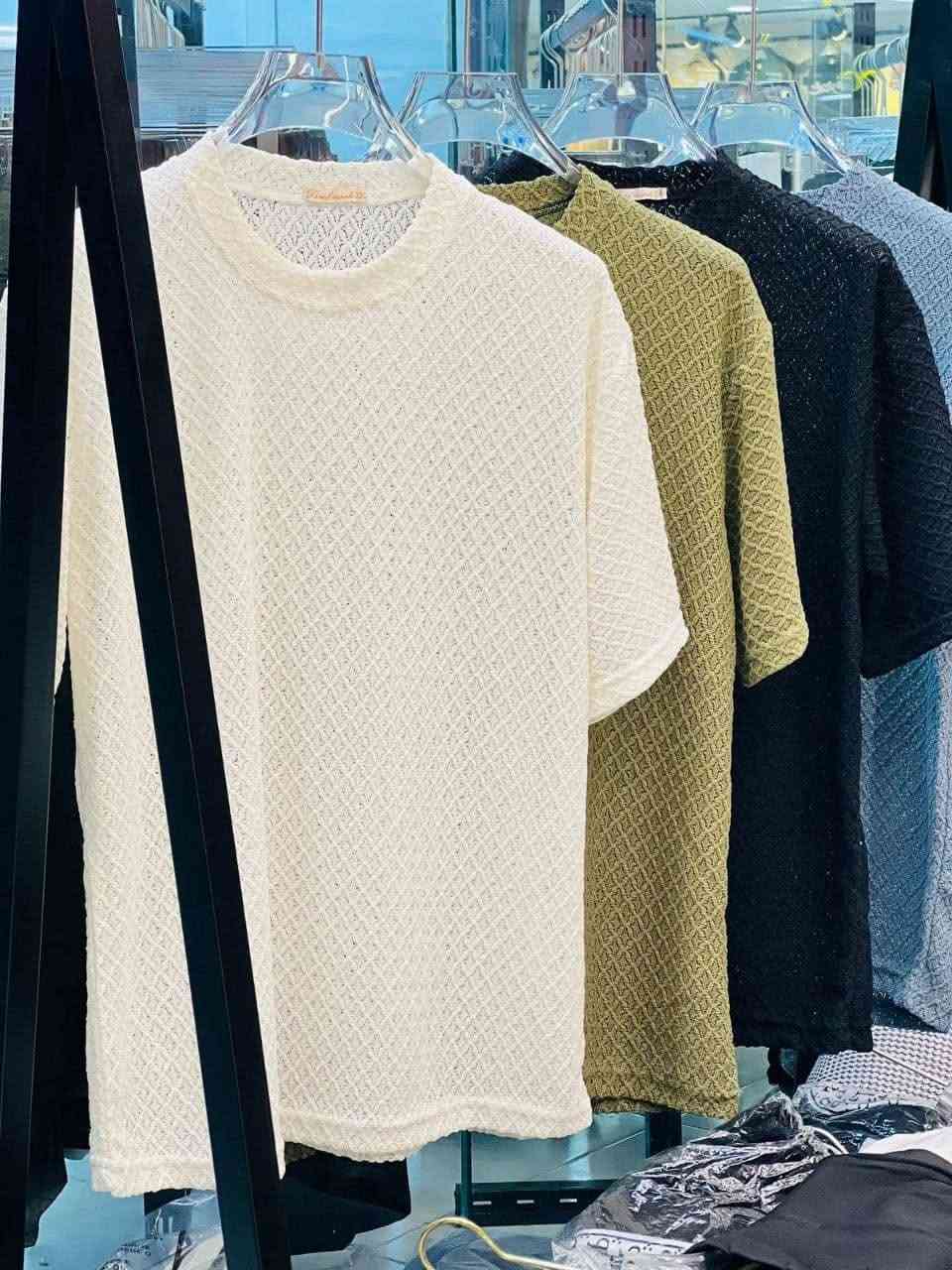 تريكو حلقه  

الشد 5 الالوان 

10 قطع كل لون قطعتين 

 قياسات XL-XXL-XXXL

سعر الشد 70الف


**إذا كنت صاحب هذا الإعلان وتريد حذفه لأي سبب، رجاءا أرسل رسالة إلى الدعم الفني**