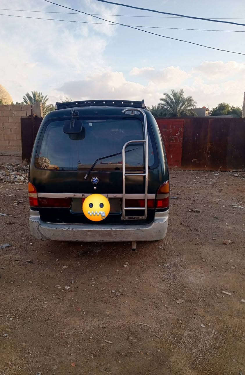 السلام عليكم من رخصة مدير الكروب سيارة بريجو موديل 96المكان نجف كوفه السعر 45مطلوبه مرور ينزل من السعر الرقم ***********
