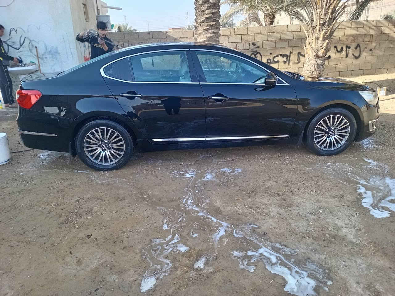 السلام عليكم
كادنزا ملكي موديل 16
فول واحد على واحد
كامل مواصفات
كفاله عامه
السعر 155 ورقه وبيه مجال قليل
رقم أربيل دولي تحويل
مكاني رمادي
اتصال ***********
