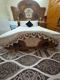 غرفة نوم خشب • مستعملة • موصل جانب الايسر