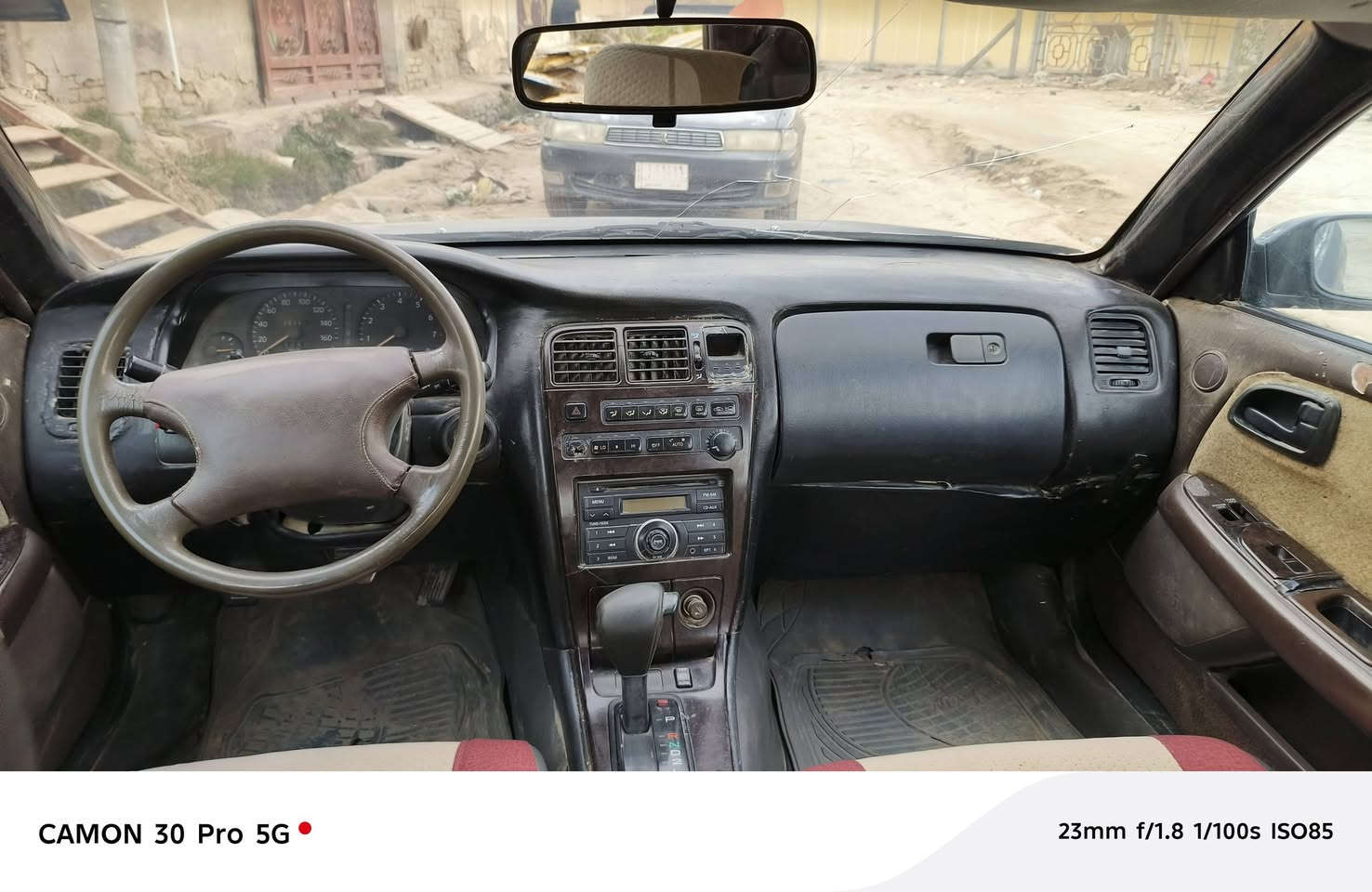 السلام عليكم
سيارة للبيع مارك نفخ موديل ٩٣  رقم بغداد مكينة ونجي رقم صاحب السيارة المكان ذي قار/الفجر
السعر ٥٠ وبيها مجال بسيط
والسيارة بسم راعيها

***********

غير متواجد ع فيس
