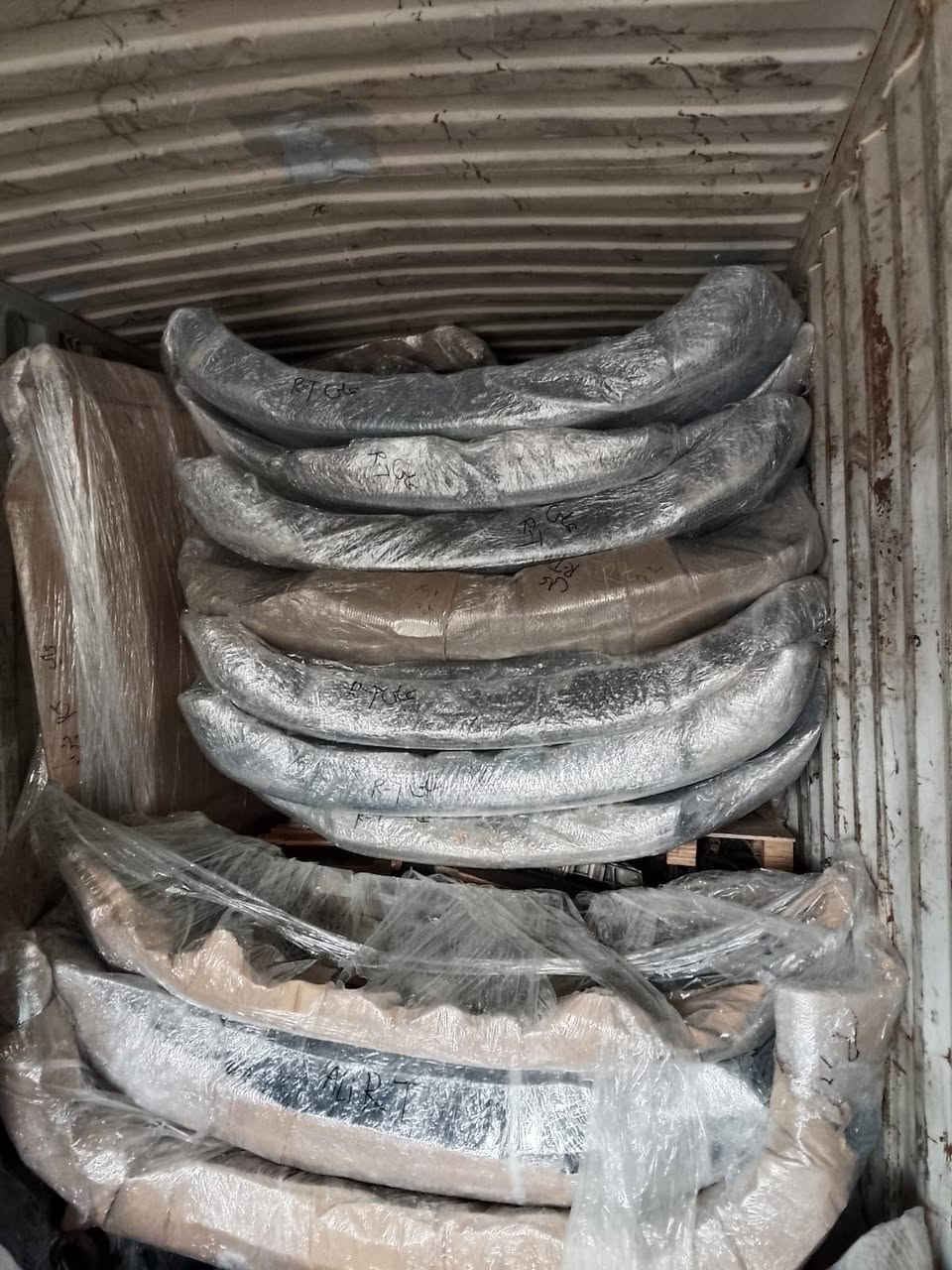 تعلان محلات عليRT  عن وصول اغراض جديد جديد جديد ومستعمل  جيب جارجر اوبامأ جالنجر  دورنكو  
من موديل  2011 الى موديل 2025 
العنوان بغداد كسره وعطش 
الشارع الثالث شارع عالم البراغي 
الاتصال ***********
الاتصال ***********
