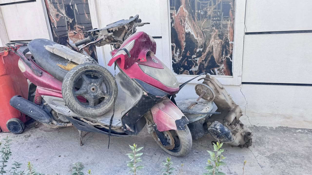 دراجه سكنس فحل الحمره كايمه ومتروكه وثانية  كوم حديد ابيع. مكاني بغداد مدينة الصدر   السعر ثنينهن ٣٠٠


**إذا كنت صاحب هذا الإعلان وتريد حذفه لأي سبب، رجاءا أرسل رسالة إلى الدعم الفني**