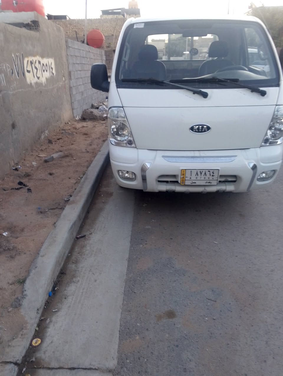 ***********
السلام عليكم ورحمه الله وبركاته كيا بنجو للبيع موديل 2010 رقم بغداد بيها صبغ بس الدوسات العنوان بغداد جسر ديالى القديم السياره بيها بس الدوسات صبغ 2010 السعر 97 وبيها مجال قليل حق الجيه
