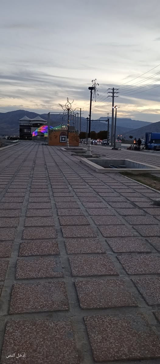 الى طلابنا الأعزاء توجد فتره اقامه لمدة عشرة أيام 10ايام يشمل السكن والنقل وإفطار صباحي ابتدأء من يوم 24/12لغايه يوم 1/2/2026بسعر 175الف دينار برنامج سياحي لمده يومان والباقي سكن ونقل عنواننا واسط نعمانيه/وبغداد بغداد الجديدة تلفون *********** السكن في ايلام شقق و فنادق وبيوت واهلا وسهلا
