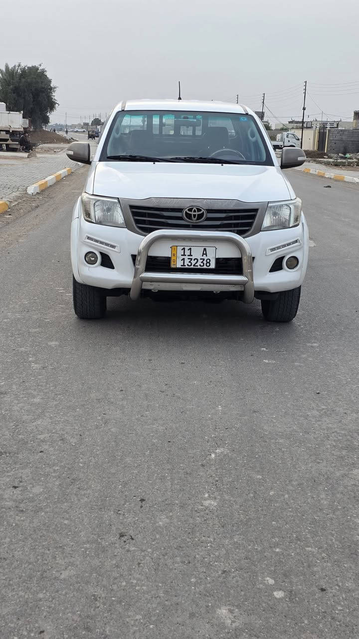 سلام عليكم بيكم هايلوكس البيع موديل 2013 فرويل كويتي اصل رقم بغداد دوالي اتوماتيك فول موصفات مكفول كفاله عامه من كلشي مكينه ما مفتوحه تخم تاير جديد برستون السعر ٢٢٠ورقه مكان السياره بغداد الهاتف ***********
