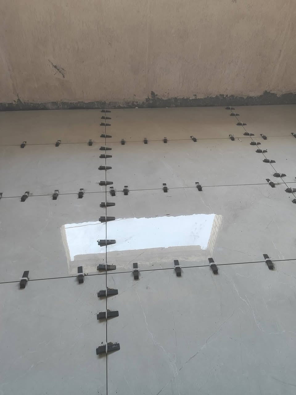 السلام عليكم خلفة سيراميك مرمر مكاني نجف متفرغ 
***********
***********
بيه واتساب عملي داخل النجف فقط
