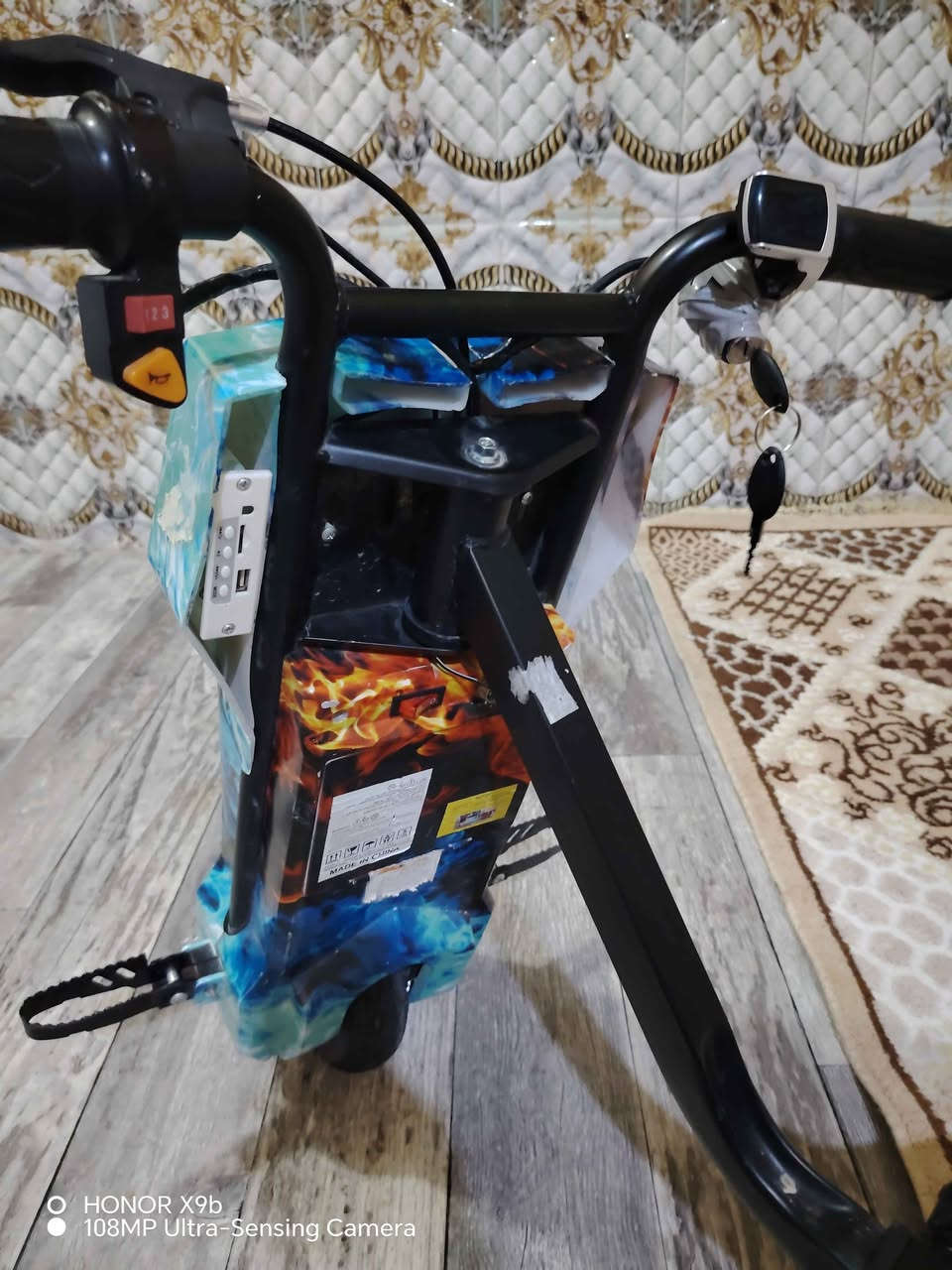 سكوتر درفت كهربائي 36 فولت
بطاريه جديده القرنة, البصرة


**إذا كنت صاحب هذا الإعلان وتريد حذفه لأي سبب، رجاءا أرسل رسالة إلى الدعم الفني**