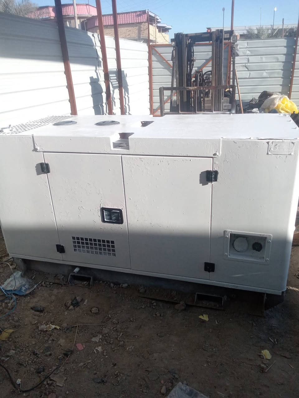 السلام عليكم
بيركنز صيني 25kva
مكرك بلاد مامفتوح
مكان البصره 
25ورقه
***********
