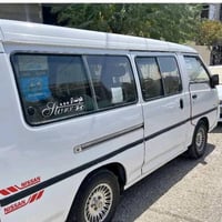 باص هونداي • ١١ راكب • غاز