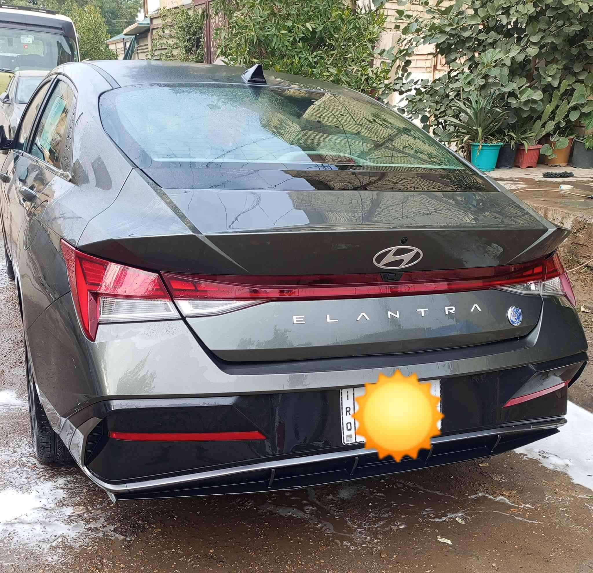 سلام عليكم
الإنترا للبيع موديل2024 وراد أمريكي 
مرقم باسمي 
ايرباكات مكفولات ماعده البرده 
فتحه سقف بصمه 
تشغيل عند البعد
تحديد مسار
رادار جانبي
رادار امامي 
رادار خلفي
اوتو هولد
حساس اطارات
مانع نزلاق 
توقف ذاتي
القيادة ذاتية 
كامرة 360
ترحيب عند الاقتراب
فتح الجنطه عند الاقتراب 
شاشة دجتل متصله
تحكم ستيرن 
دشبول متغير الوان  
ماشية  13000
محرك 2000 دوش

مكاني بغداد.حي اور 
الاتصال 
***********
