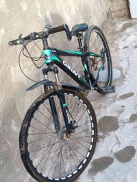 بيسكل جبلي ماعوزه بس چوب امامي  سعره قفل 85 شراي بيه خير ويدلل رقمي 07...