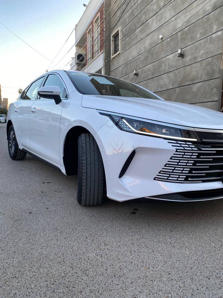 سلام عليكم للبيع 
BYD Destroyer 05 / 2025
سياره مكفوله كفاله عامه وسونار موجود من طلعت من لمعرض 
رقم بغداد بسمي 
غراضها كلها كامله كرت وبصمه
وارضيات حوضيه رزلاين 
درع شااشات ضد الكسر 
منزل كافه لبرامج ع شاشه 
مبدل دهن اصلي وكاله

 
السعر 20,400
مكاني السيديه 
*********** بغداد, العراق
