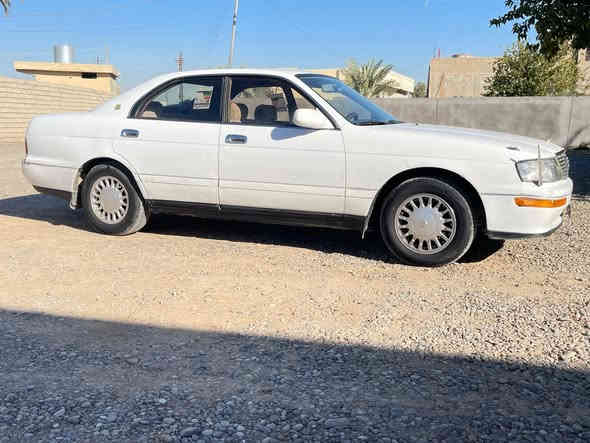 اسلام عليكم 
للبيع بطه رقم نينوى سنويه جديده لون ابيض محرك كير شرط نشاط فول سياره جديده بدون كص شرط 
صبغ جاملغ خلفي 
السعر 55 وبيها مجال 
بيع فقط بدون مراوس 
***********
