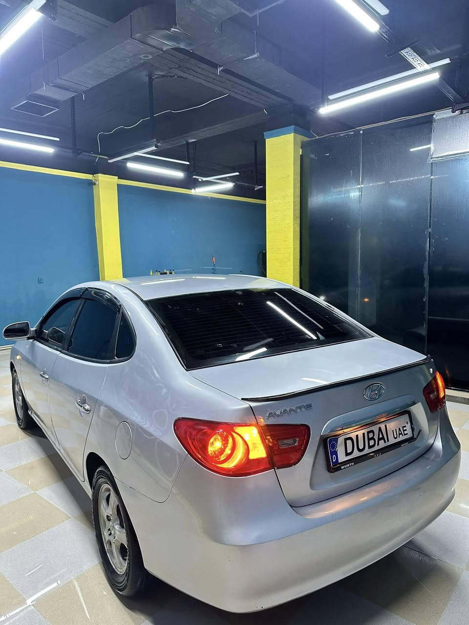 ئەڤانتی ٢٠٠٩
لایت ڕەش
بلل 📦
سەیارەکی جوان و بێ مەسرووف
٢٥٠ دینار مەسروفی نییە
تەبریت لەمس
ئاوێنە شەفت
سوکان ڤۆلیۆم
مەکینە ١٦ی دیکشن بەرز
٤ تایە و ویلی لۆک
کامل لایتەکانی کراوە بە زینۆن
سەقفی شوشە بۆیاغی نییە
دەعمە و لێدران نییە
سعری ٥٠ گەڵاو مەجال
0750 171 5950
