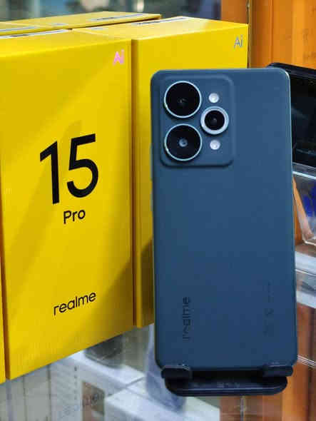 ريلمي 15برو فايف جي
ذاكره 512
رام 12+14
جهاز مستخدم يومين يعني حته شاحنه ممفتوحه
السعر 520 يرحم والديك متعرف لاتكسر بل جهاز
***********
