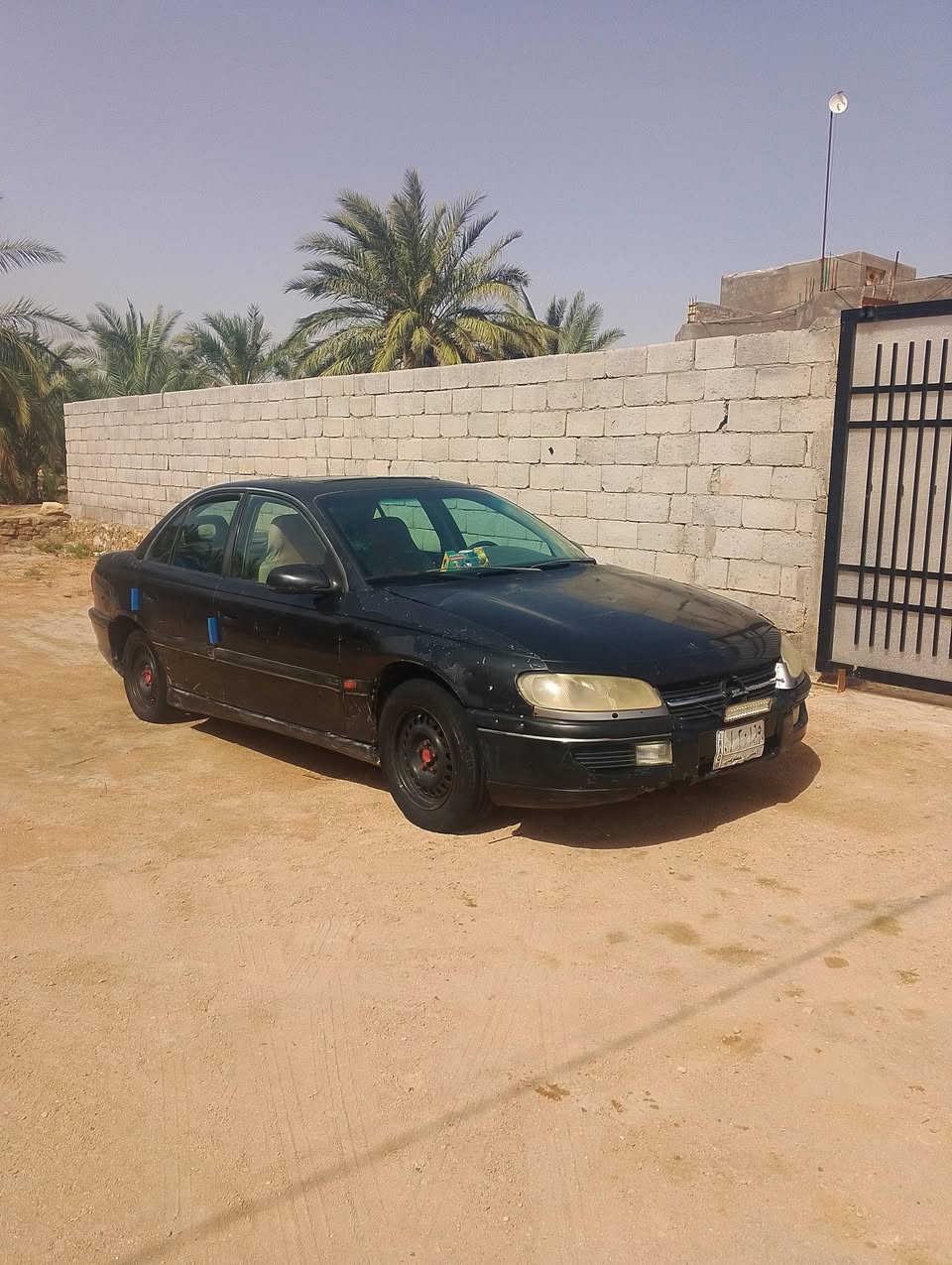 السلام عليكم
🚗 للبيع / مراوس — أوبل بزون موديل 1996
🔧 المواصفات:
محور مكينة وكير VVT 2.5
مكينة + كير + أكسل: خير من الله
حدادية وكهربائيات: وسط
بردة كهرباء سلايت
التبريد: يحتاج كمبريسر
📌 ملاحظات:
السيارة تحتاج ترتيب
ما بيها ضربه
رقم مثنى تحويل ثاني يوم (شرط)
💰 السعر: 25 وقابل للتفاوض للشراي 
🔁 البيع أو مراوس حسب القناعة
📍 الموقع: السماوة / قضاء الوركاء
📞 الهاتف: *********** (متوفر اتصال وواتساب)

