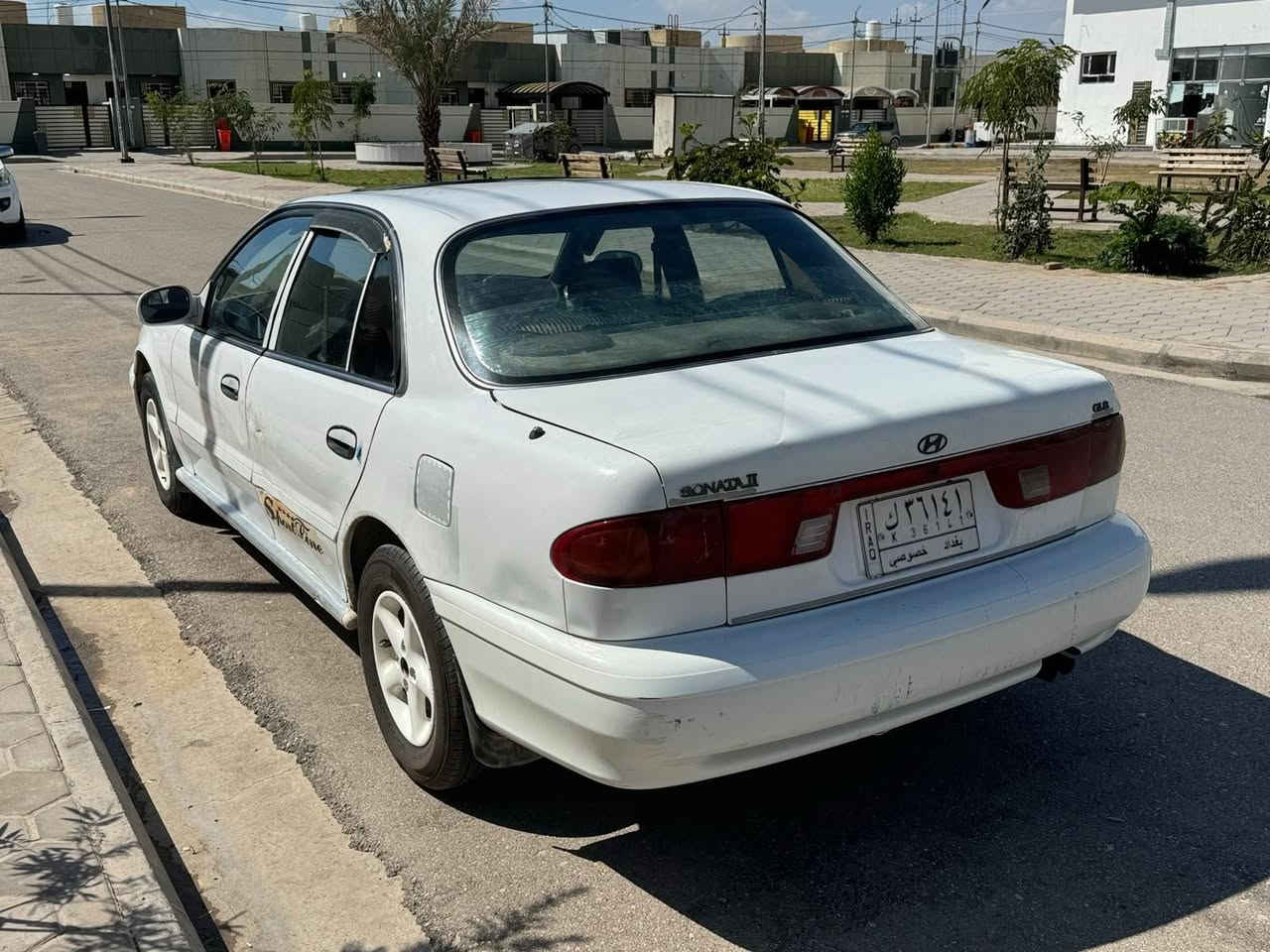 سوناتا 2 كير عادي محرك 2000 موديل 94/ بغداد باسمي / كير مكينة مكفولات سعرها 39 وبيها مجال للشراي مكانها الكوت
‏‪***********‬‏
***********
