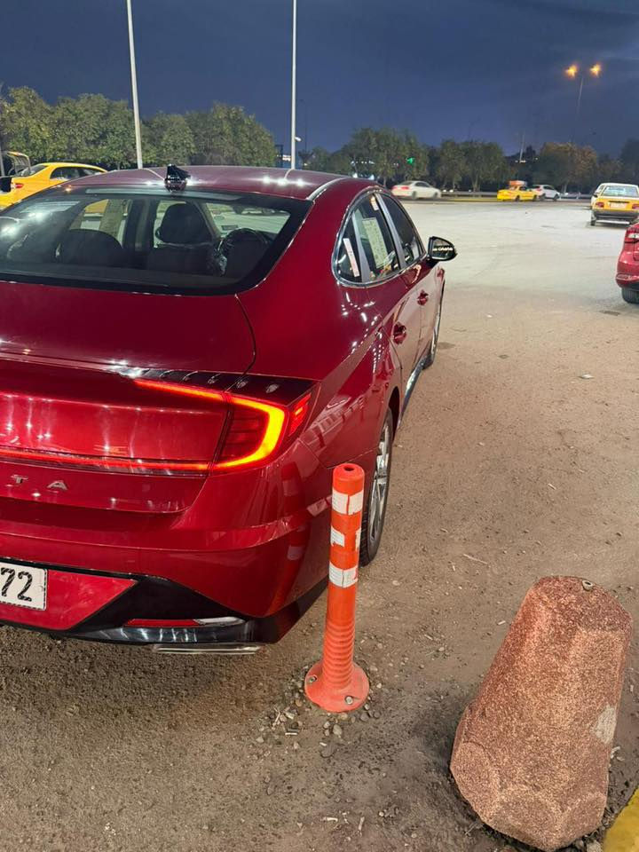 سلام عليكم
 سوناتاموديل. 2023
وارد امريكي
فول مواصفات عدا الفتحه كشن كهرباء رادار
ومعروفه مواصفاتها
قطعه وحده صبغ باب حادث خفيف بجم كبس محرك 2500
السياره جديده ميحتاجلها اي نقص
السعر 185 وبيها مجال 
مكان  السياره بغداد. 
الاستسفار ***********
