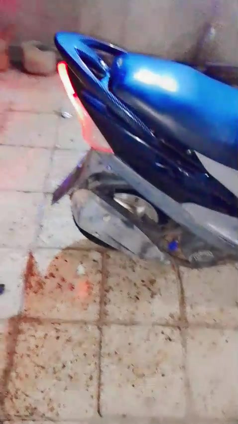 ماكس مغولي بسعر 450 

دراجه لبيع ماكس مغولي مكينه نضيفه تشغيل تكره سلف وهندر السعر 450 وبيه مجال للطيبين العنوان بغداد بياع الرقم *********** واتساب فقط