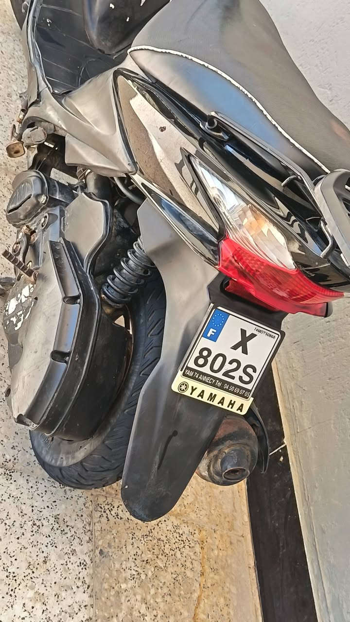 تحيه طيبه
ادرس
ياباني
دراجه خير من الله
نكره سلف دراجه بلاديه
السعر 400
الاستفسار خاص


**إذا كنت صاحب هذا الإعلان وتريد حذفه لأي سبب، رجاءا أرسل رسالة إلى الدعم الفني**