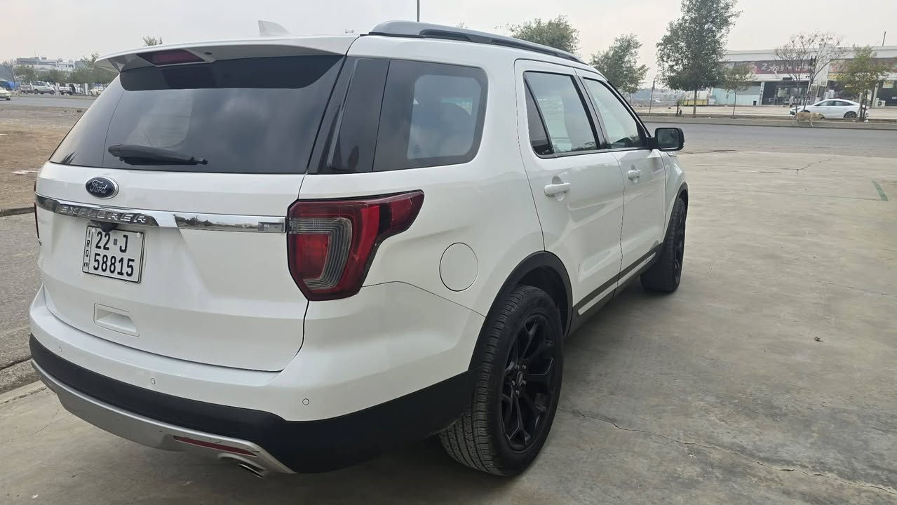 فورت اكسبلور لبيح مواصفات XLT نضيف بدون مصرف بدون حادث بس سرقه بأمريكا ثلاثه قطحه سبوغ واجهه بس بونيت جاملغين واجهه مكينه ست سلندر محريك كير بشرت سبحه راكب سنويه جديد تحويل بشرت سحرسيار ١٦٥ ورقه مكان سياره أربيل رقم تلفون *********** وتساب نفس رقم بدون دواخل
