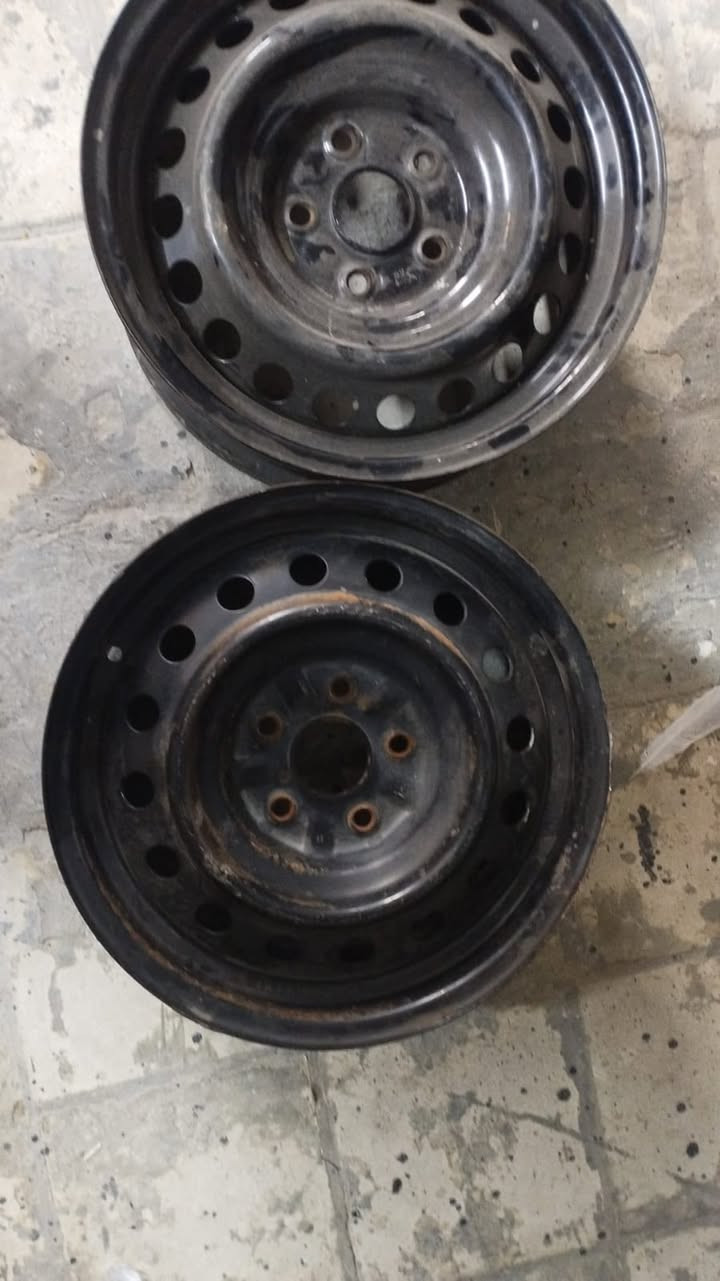 تخم ويل حجم 16  البيع  العنوان بغداد الجديده.  السعر 90 الف ‭0770 458 8745‬
