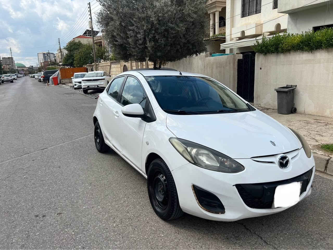 مازدای2ی جانتا  مۆدێل 2014 سپی بەفری مرغوب مکینە 1.6 توندو تۆلە تەنها یەک پارچەی بۆیاخە بێ ناوگرتن پێش و دوای کەپسە گیرو مەکینە تبرید هەموو گیانی بەشەرت ٤ جام کارەبا  تایەی تازەیە هەزەی تازەیە ABS_USB_سویچ شقارتە بەناوی خۆمە بەناوکردن وکالە بەشەرت
نرخ ٧٩وەرەقە
کۆرەک واتس ئاپ+ڤایبەر ***********
ئاسیا سێل *********** أربيل, العراق
