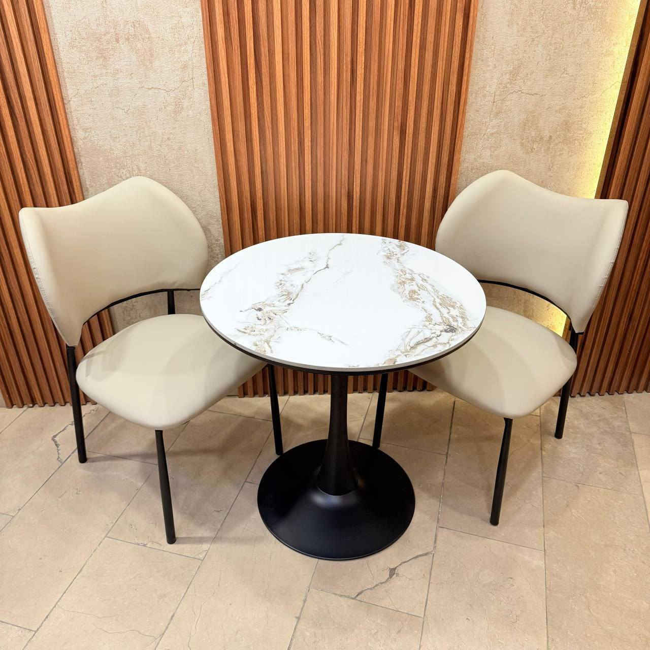 سيت استراحه فندقي 2+1
سطح الميز رخام مزجج 
قياس الميز 70 سم 
دوشمه جلد رجل حديد 
السعر  175 وتوصيل مجانا


**إذا كنت صاحب هذا الإعلان وتريد حذفه لأي سبب، رجاءا أرسل رسالة إلى الدعم الفني**