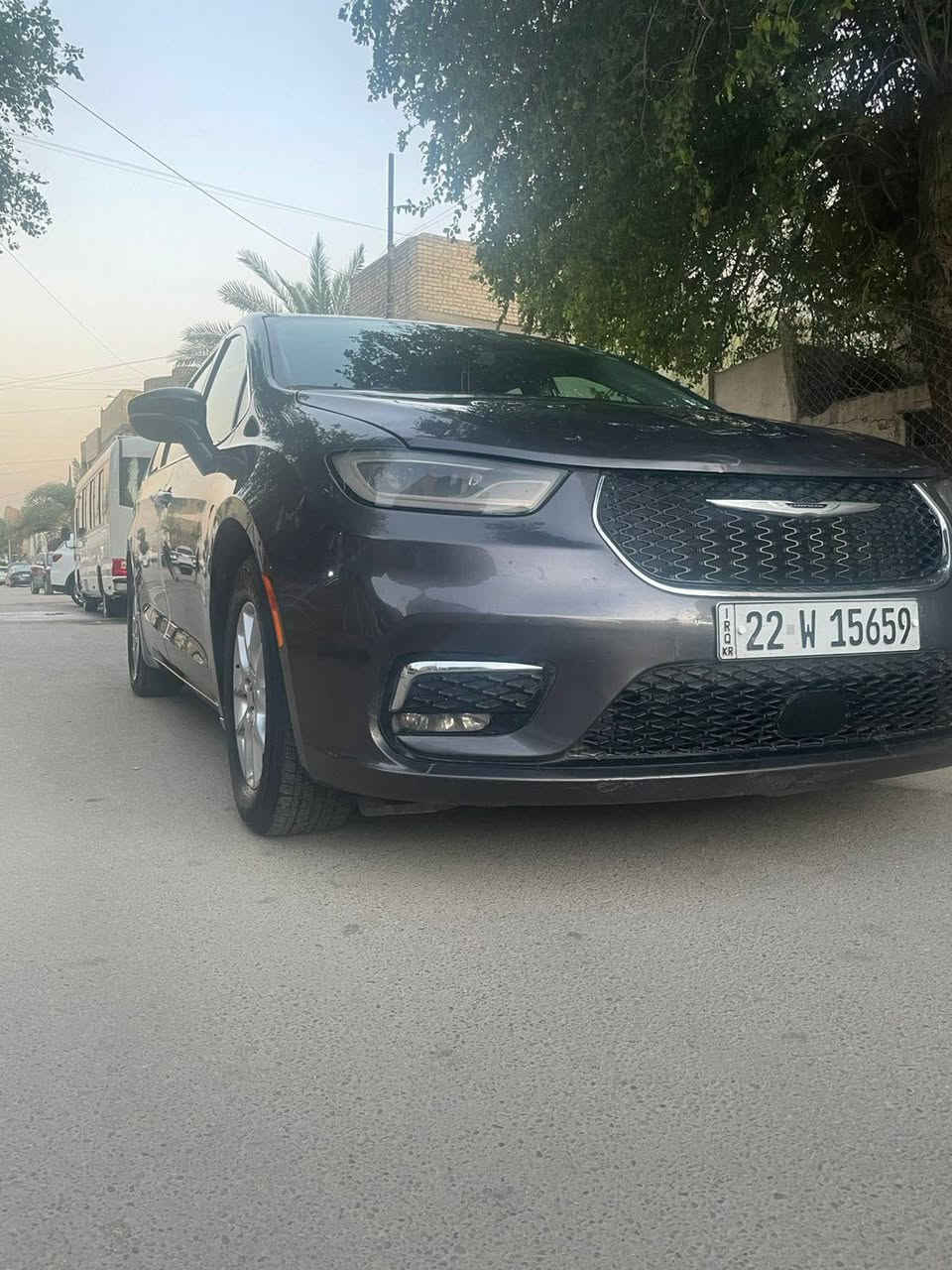 سلام عليكم
كرايسلر باسفيكاموديل 2023  رقم جديد باسمي
محرك 3600 
7 راكب vip
بجم كبس 
السيارة ضرره سرقه جنطه  وبيها  طخه جاملغ بالعراق  ✅

مواصفات السيارة فول عده الفتحه
تشغيل عن بعد  
بصمه تشغيل
بصمه ابواب 
ابواب كهربائي تحكم كنترول
تدفئه كشنات 
تدفئه ستيرن
صندوق شفط
شاشه كبير
رادار  امامي خلفي جانبي

مكان السيارة . بغداد 

☎️ هاتف / واتساب ***********
