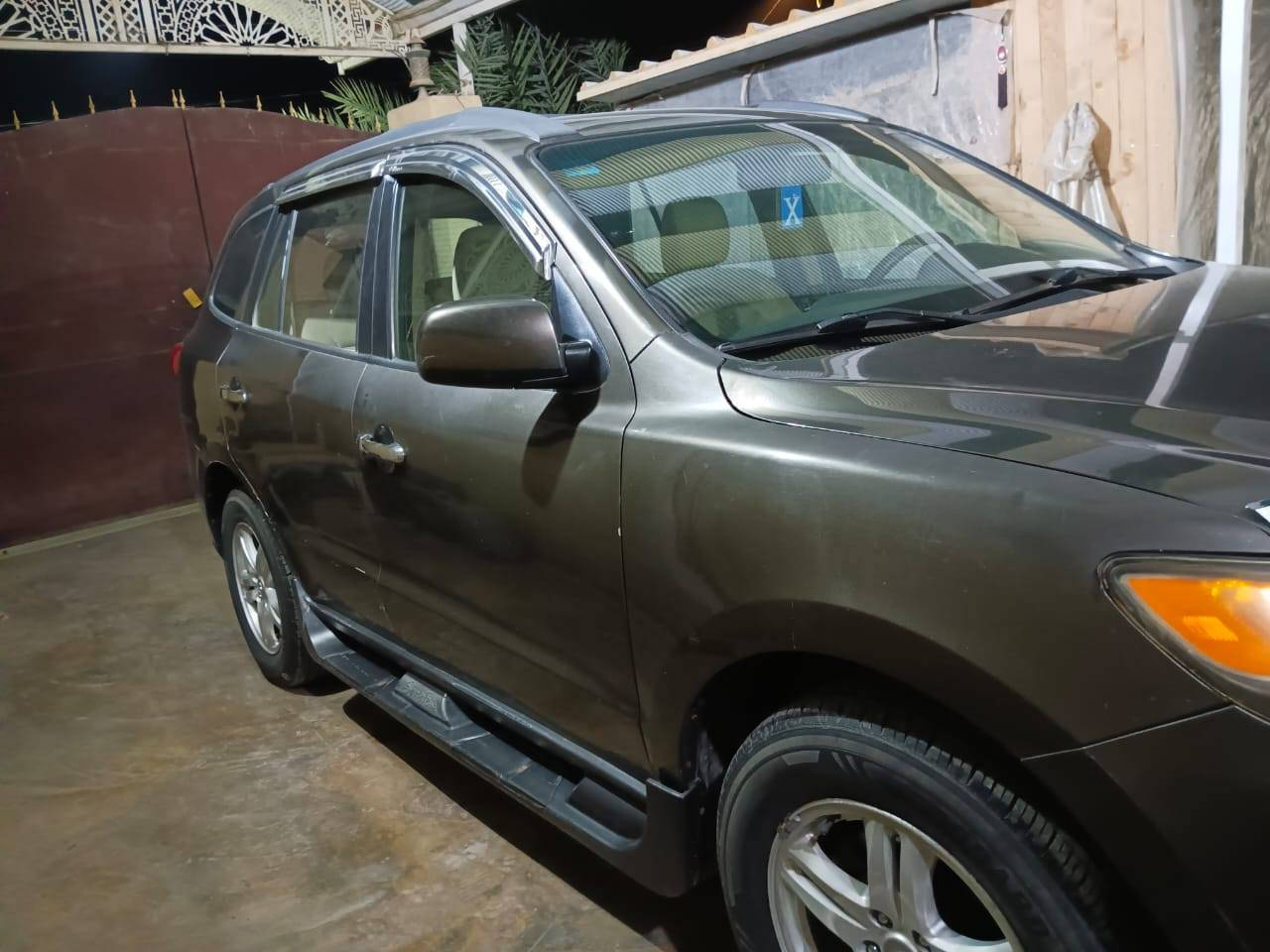 سياره سنتافي 2012
مكينه 2400 سلندر 4 وارد امريكي بسمنه رقم جديد بغداد تبريد تدفئه فول  مصفره كلشي جديد متعبك والسياره ضررها كدامكم وخير من الله مكينه كير واردها موضح بصوره بدون دواخل 
‎0771 579 1533
