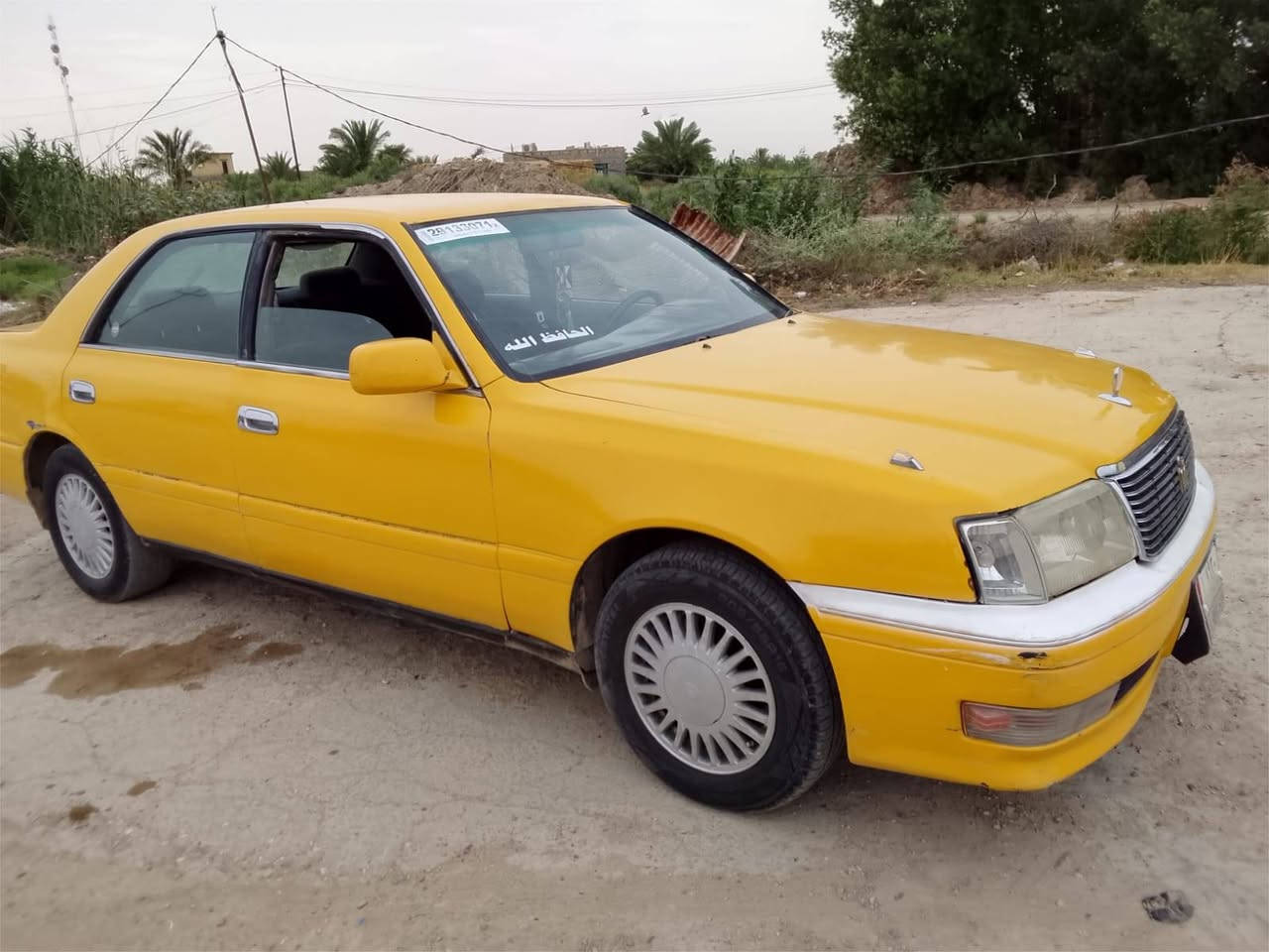 السلام عليكم سيارة للبيع راس الثور فلات موديل ١٩٩٨ رقم  الانبار سنوية عظم عاج مصفره هيئه وغرامات خطه حي كوت سيارة جاهزه حداديه امامي وخلفي جديدة ١٠٠٪ تخم تاير جديد  مكينه وكير VVT ثنين ونص  جديده وخير من الله (علماً السيارة كصه قماره) سعر، 38 وبيه مجال مكاني ذي قار الشطره الاستفسار  رقم الهاتف ***********
