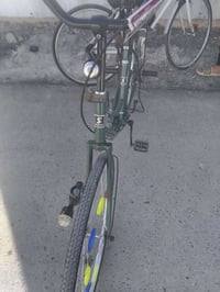 بايسكل بناتي • حجم ٢٦ • بايسكل كامل