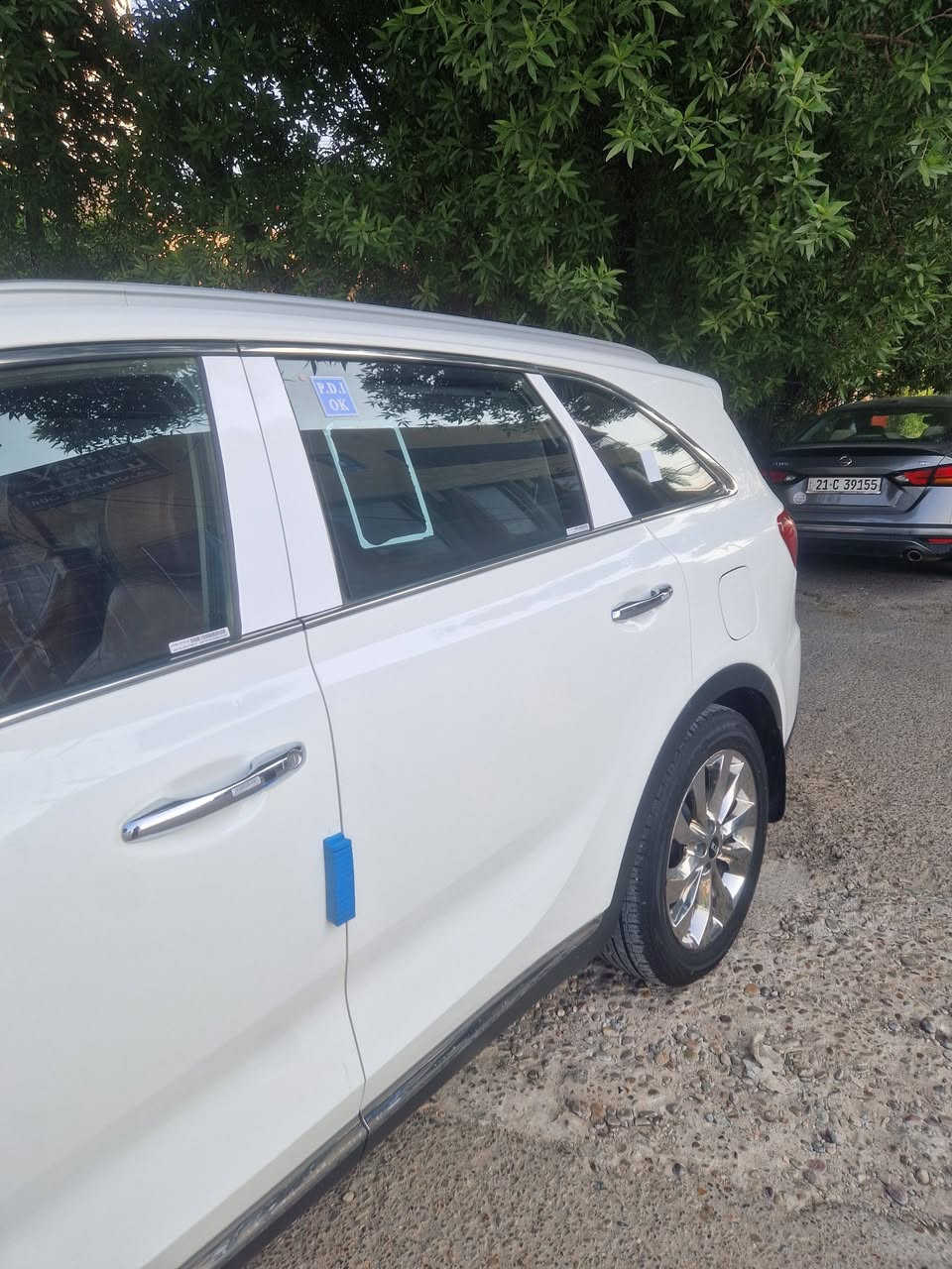 سورنتو 2019 خليجي
فول 1/1
 عدا القماره حديد
بصمه
٦ سلندر
٧ راكب
شاحن لاسلكي
هندبريك كهرباء
لايت بجم زنون
وبعد اكو مليانه مواصفات
محرك وكير بشرط ممفتوح
ماشيه ١٣٠ الف
قطره صبغ مابيه
بيه طختين صغار اسفل الباب الخلفي وباقيه على حطهه
خاليه من دكه جاكوك وبارد
خاليه من الشخوط في الدعاميات
الداخل احمر جلد بلاد
باسمي وسنويه وهزه جديده
السعر 255
ماكو هيج سعر
العنوان بغداد الكرخ المنصور 
***********
