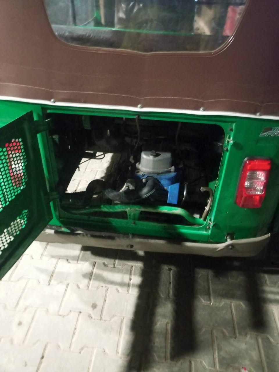 سلام عليكم تكتك لبيع 22 بيهه طخه بلغد ومعمر بيهه   رصعات سعر خاص محرك ما مفتوح مكاني بغداد  شعله تحويل مباشر هاذ رقمي ***********
