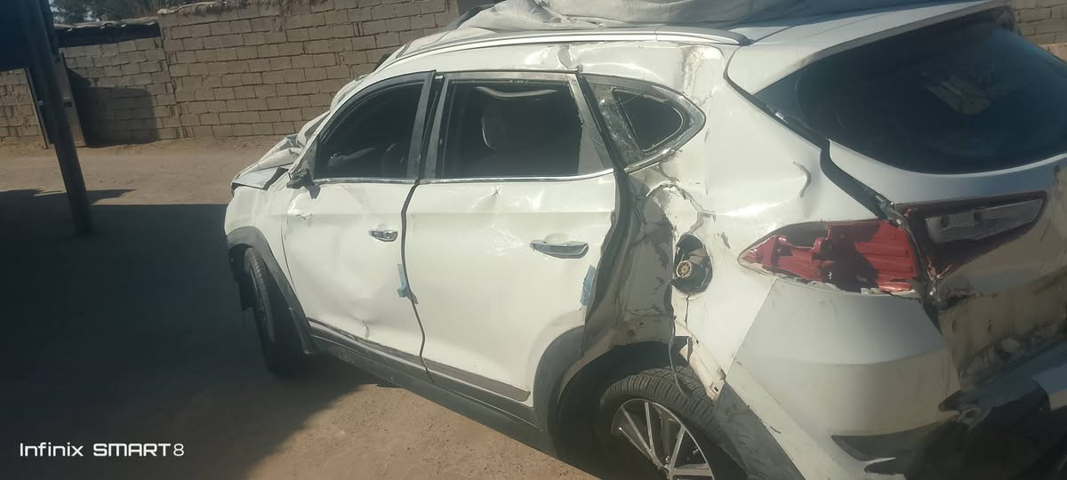 سلام عليكم 
سياره توسان البيع موديل 2016 رقم بغداد


**إذا كنت صاحب هذا الإعلان وتريد حذفه لأي سبب، رجاءا أرسل رسالة إلى الدعم الفني**