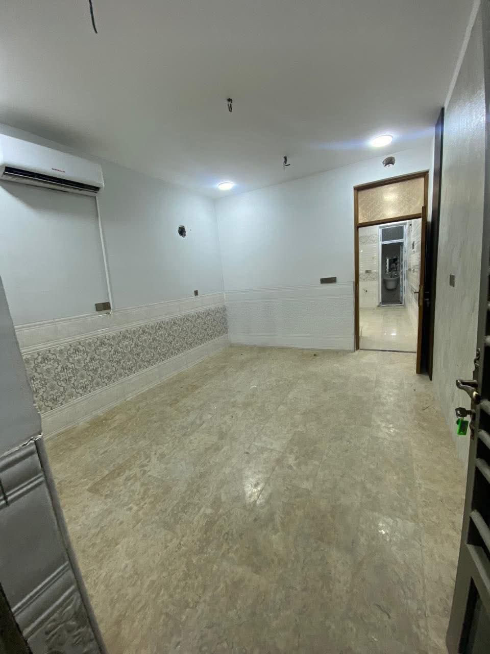 للايجار في السيديه

دار سكني مساحه 50 متر 

موقع قرب جسر الجادريه 

يتكون  
صاله، 
مطبخ
 خدمات صحية 
غرفتين نوم 

السعر ((( ٨٠٠ الف دينار )))

للاسـتفسـار الاتـصال علـى الارقـام التـاليه  او زيـاره مكـتب عبدالله الرفيـعي السيـديه_شارع الضـباط_ مقابل مجـمع لحـوم جويـلي

مكتب عبدالله الرفيعي

* المنتظر للعقار *

***********

━━━━━━━━━━━━━━━

#بيت #عقارات #منزل #بيع #وساطة_عقارية

#شركة #سيدية #بغداد #عراق

#عقارات_السيدية

#عقارات_الكرخ #ايجار_تجاري

#بنايات_سكنية

#عقارات_القادسية #عقارات_اليرموك #عقارات_المنصور

#عقارات_الحارثية #عقارات_الكاظمية #عقارات_الاعظمية

#عقارات_العطيفية #عقارات_حي_الجامعة
