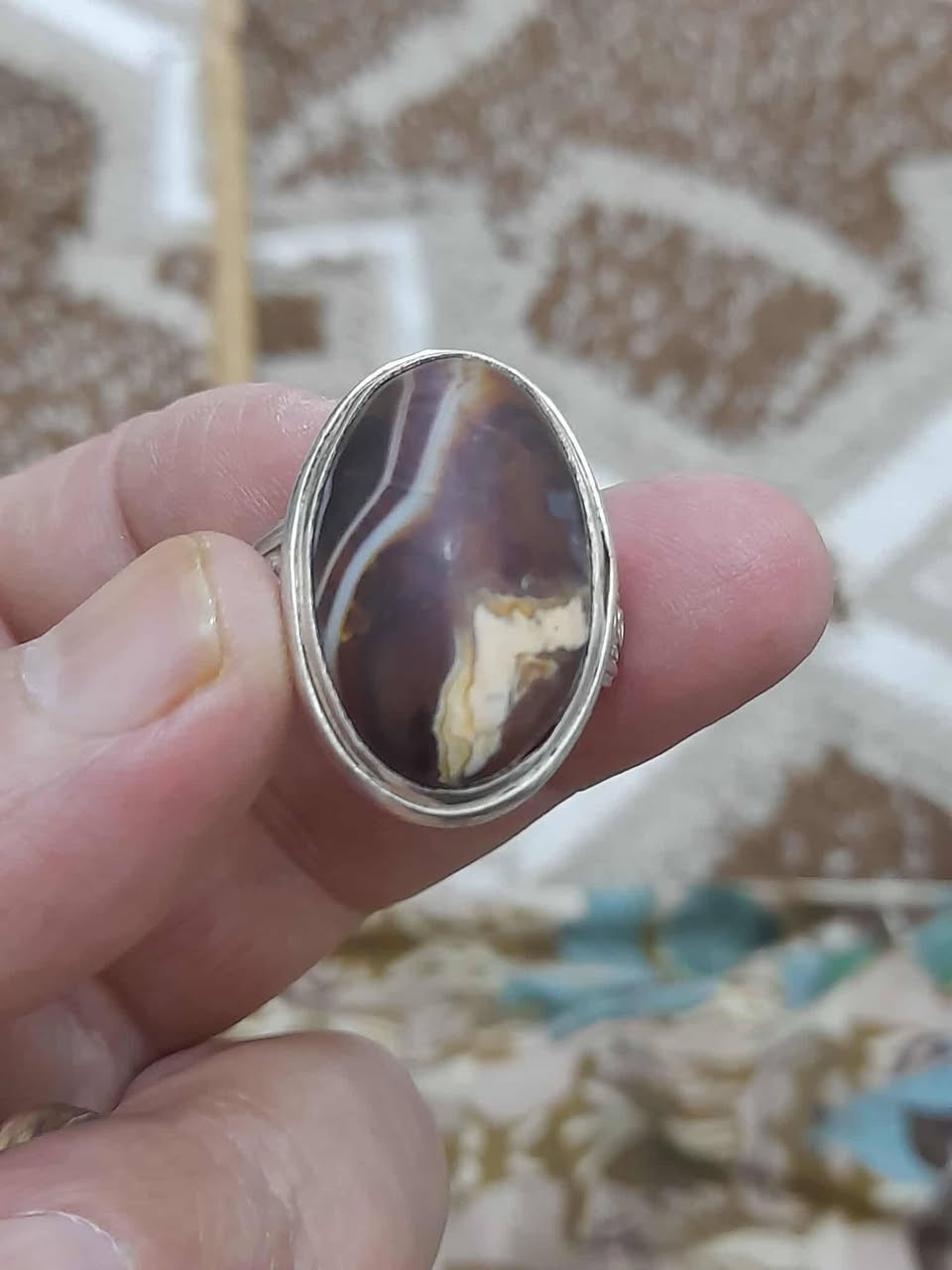 سلام عليكم محبس داودي ايغير لون طاقه فول الفول صياغه يدويه للبيع التواصل خاص يوجد توص


**إذا كنت صاحب هذا الإعلان وتريد حذفه لأي سبب، رجاءا أرسل رسالة إلى الدعم الفني**