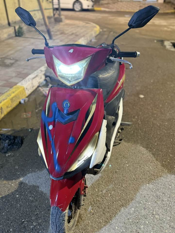 السلام عليكم 
دراجه رص نوعيته اف اس دراجه نضيفه ومحركه نضيف مامفتوح وله مجفت دراجه كلشي شغال بيهه اي عطل مابيهه كدامكم مثل ماواضح بل تصوير شراي يتصل عل رقم ويدلل *********** واي حجز وتوصيل ماعندي مكاني الرمادي
