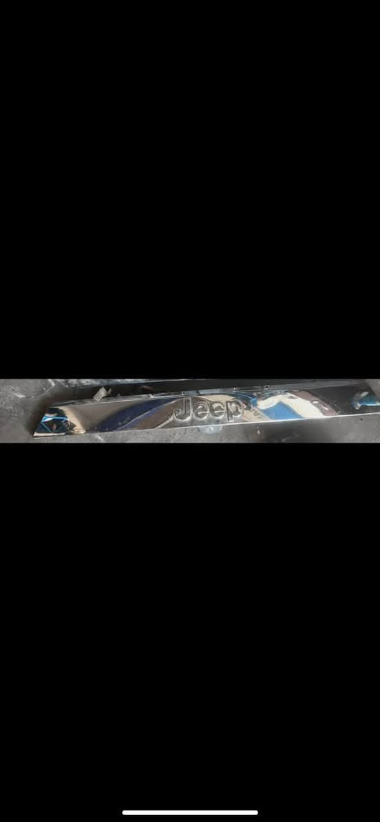 سلام عليكم مسطره صندوك من 11/13 كامله كامره وكلوبات وصغيره تفصيخ اصلي مكاني بغداد ***********
