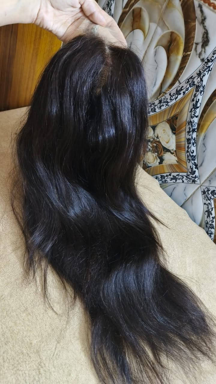 ✨ باروكة شعر طبيعي 100% 💯 للبيع ✨
💎 جودة عالية وشعر ناعم جداً
💁‍♀️ سهلة الاستخدام ومريحة
✔️ تنغسل
✔️ تنكوي
✔️ تنصبغ
✔️ تنسشور وتتمشط بكل سهولة
🌟 مثالية لإطلالة يومية أو مناسبات
📍 التوصيل متوفر لكل العراق  المناطق
📩 للحجز والاستفسار راسلونا خاص
لا تفوتين الفرصة 🤍 خلي إطلالتك طبيعية وأنيقة


**إذا كنت صاحب هذا الإعلان وتريد حذفه لأي سبب، رجاءا أرسل رسالة إلى الدعم الفني**