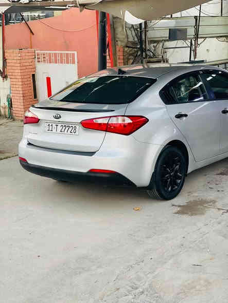 سلام عليكم 
سيراتو خليجي 2017 شكل 2016
 مال شركة الدوليه
اشاير بالمري
مري شفط
تحكم ستيرن 
لد نهاري
مكينه 1600
كير مكينه كفاله 
ماشيه 61 الف شرط الفحص
تبريدها ثلج خير من الله
تخم اطارات جديد 
السياره ممتعوبه استعمال شخصي
السياره بيها صبغ دوسه او بارد بل جاملغ
السعر(134)
العوان العامرية 
للتواصل*********** بغداد
